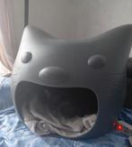 Grote katten mand, Ophalen