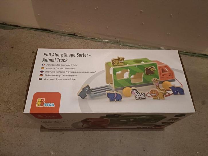 Vormenstoof - Dierentruck, Kinderen en Baby's, Speelgoed | Houten speelgoed, Zo goed als nieuw, Duw- of Trekspeelgoed, Ophalen of Verzenden