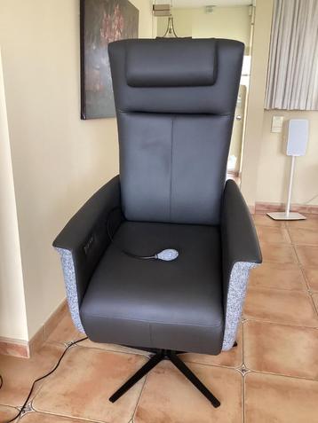 Moderne Prominent sta-op relax Toscana Large(Nieuwstaat) beschikbaar voor biedingen