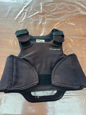 Valvest van fouganza maat 8-10jaar beschikbaar voor biedingen