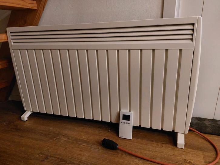 Elektrische verwarming Aterno, Doe-het-zelf en Bouw, Verwarming en Radiatoren, Thermostaat, Ophalen