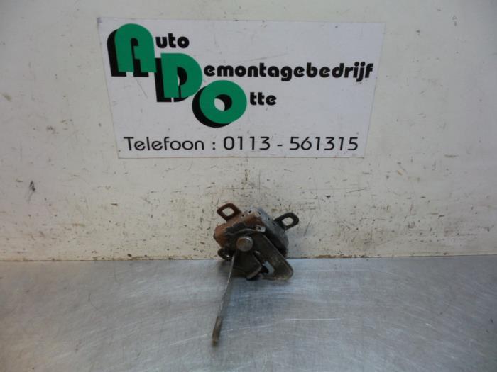 Slotmechaniek Motorkap van een Fiat Punto Grande, Auto-onderdelen, Carrosserie, Fiat, Gebruikt, 3 maanden garantie, Ophalen of Verzenden