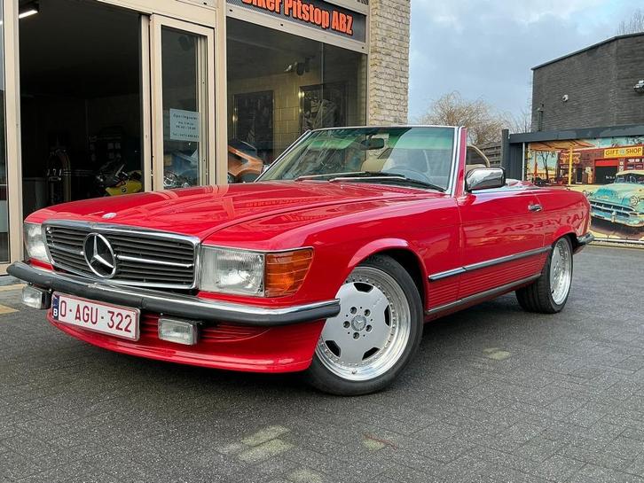 MERCEDES SL 560, Auto's, Oldtimers, Bedrijf, Te koop, Centrale vergrendeling, Elektrische buitenspiegels, Elektrische ramen, Lederen bekleding