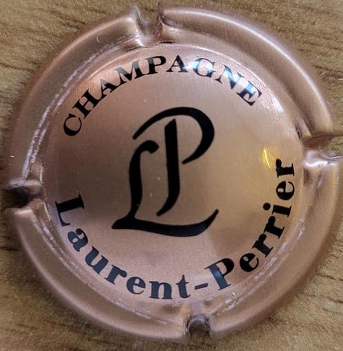 Capsule Champagne LAURENT-PERRIER cuivre & noir n50, Collections, Vins, Neuf, Champagne, France, Enlèvement ou Envoi