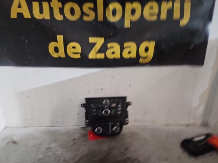 Kachel Bedieningspaneel van een Opel Mokka, Auto-onderdelen, Dashboard en Schakelaars, Opel, Gebruikt, 3 maanden garantie, Ophalen of Verzenden