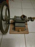 Ancien moulin a café peugeot, Enlèvement