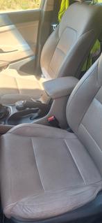 Hyundai Tucson 1.6 GDI, 132 pk, leer, stoelverwarming, trekh, Auto's, 4 cilinders, Beige, Leder, 96 kW