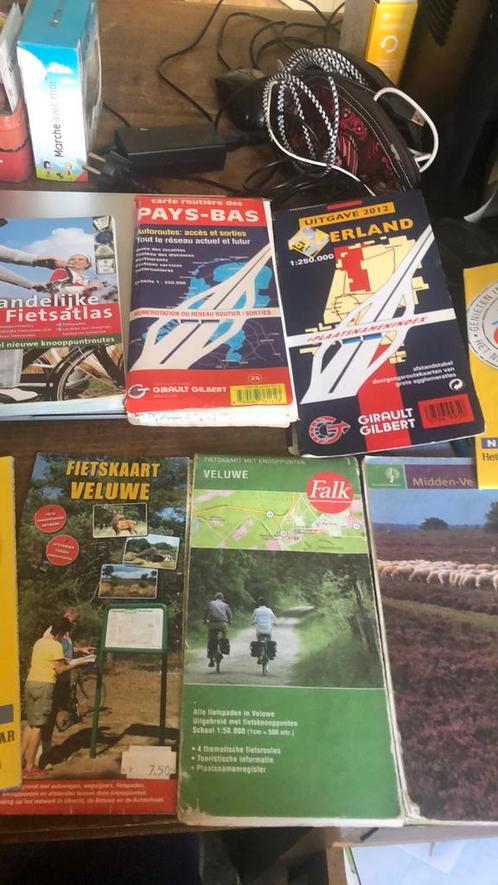 Nederland - kaarten - fietsen- Veluwe enz, Boeken, Atlassen en Landkaarten, Zo goed als nieuw, Ophalen of Verzenden