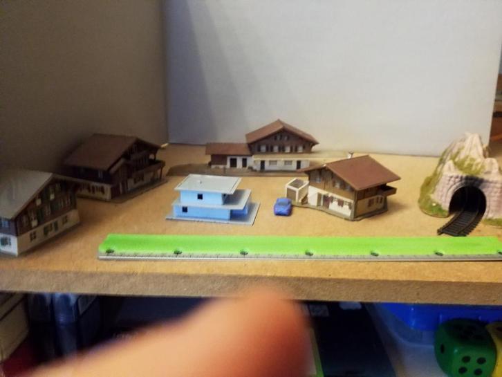 Maison pour train electrique Z, Hobby en Vrije tijd, Modeltreinen | N-Spoor, Ophalen of Verzenden