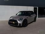 MINI Cooper JCW Pack l Carplay l Camera l Keyless l Lane, Auto's, Stof, Gebruikt, 136 pk, Bedrijf