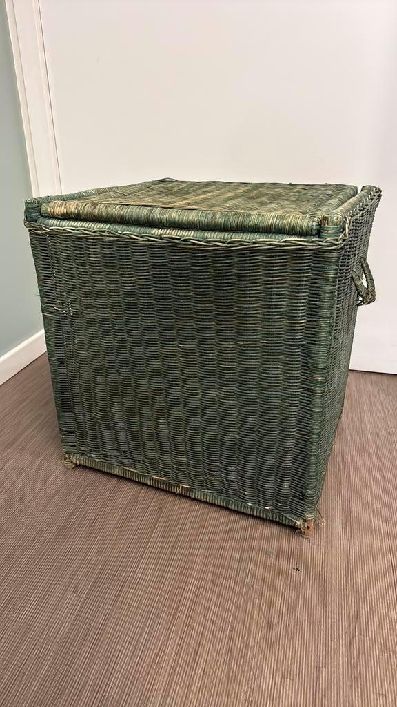 Grote rieten wasmand, Huis en Inrichting, Woonaccessoires | Schalen en Manden, Gebruikt, Mand, Rechthoekig, Riet, Ophalen