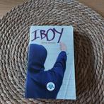 I Boy - Kevin Brooks, Boeken, Kevin Brooks, Ophalen of Verzenden, Zo goed als nieuw, Fictie