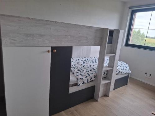 2x stapelbed te koop, Kinderen en Baby's, Kinderkamer | Stapelbedden en Hoogslapers, Zo goed als nieuw, Stapelbed, Ophalen