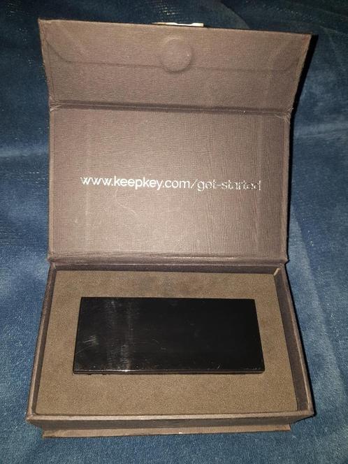 Keepkey Crypto Wallet, Computers en Software, Overige Computers en Software, Zo goed als nieuw, Ophalen of Verzenden