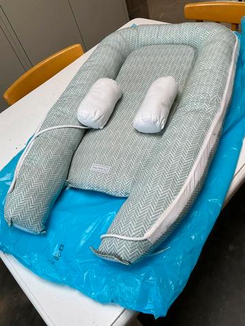 Babynest beschikbaar voor biedingen