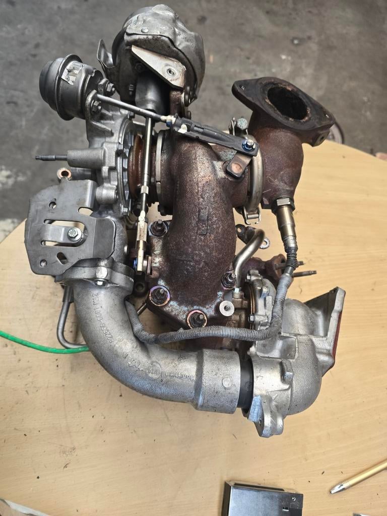 Turbo Renault trafic 1.6 DCI   R9M452, Auto-onderdelen, Motor en Toebehoren, Renault, Ophalen of Verzenden