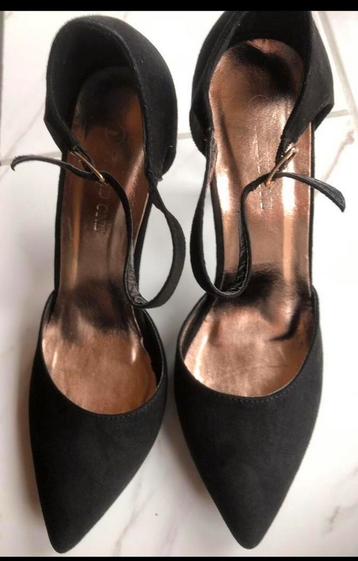 Chaussure talon neuf  beschikbaar voor biedingen