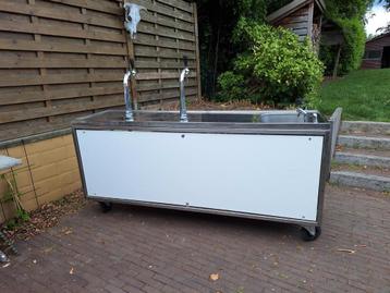 Mobiele biertap te huur. beschikbaar voor biedingen