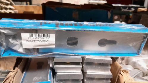 SKG Hang en sluitwerk Scharnieren Deurbeslag, Doe-het-zelf en Bouw, Hang- en Sluitwerk, Nieuw, Overige typen, Overige materialen