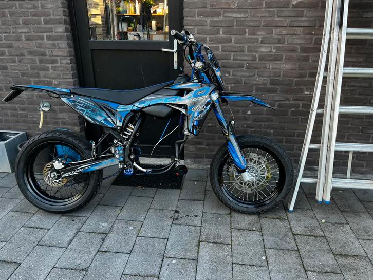 rollend frame sherco sm/rs, Fietsen en Brommers, Brommers | Crossbrommers, Zo goed als nieuw, Ophalen