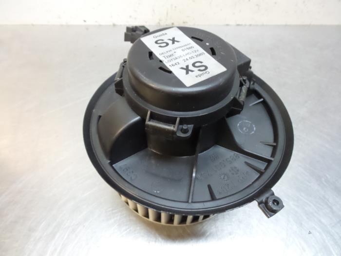 Moteur de ventilation chauffage d'un Alfa Romeo 147, Autos : Pièces & Accessoires, Autres pièces automobiles, Alfa Romeo, Utilisé
