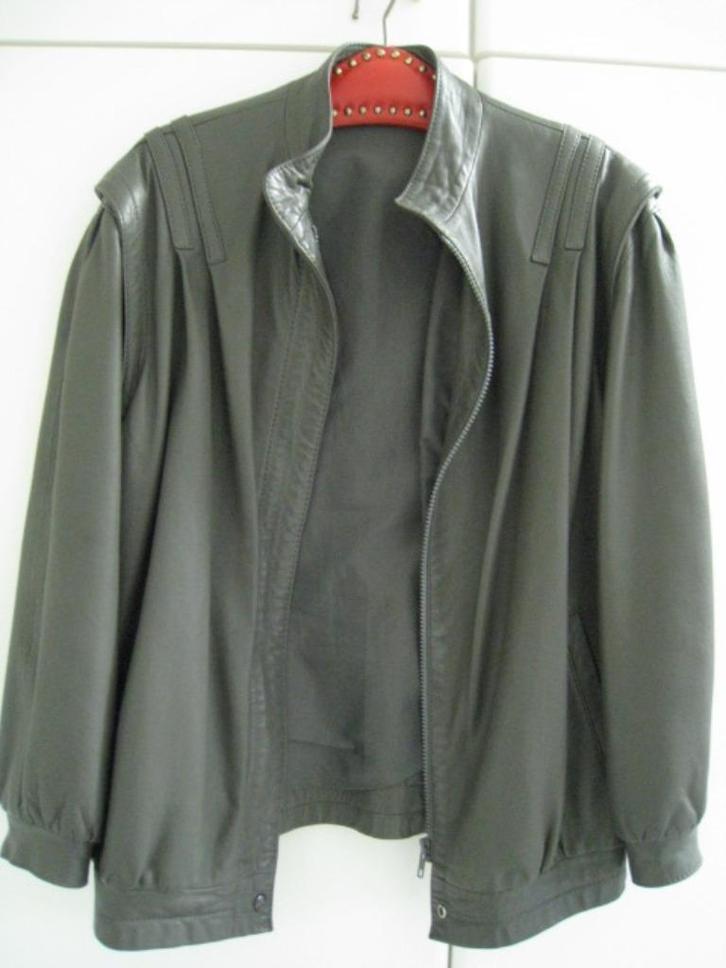 Leder vest, dames, grijs, echt leder, perfekte staat !!, Kleding | Dames, Truien en Vesten, Grijs, Ophalen