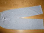 grijze sport jogging broek van le coq sportief, maat 128, Kinderen en Baby's, Ophalen of Verzenden, Zo goed als nieuw, Le coq sportif
