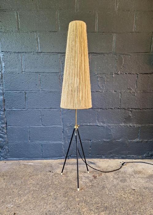 Driepoot vloerlamp Mid-century, 1950-60, Antiek en Kunst, Antiek | Verlichting, Ophalen
