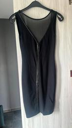 Sexy jurk met open rug, Enlèvement ou Envoi, Comme neuf, Pull & Bear, Noir