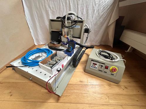 CNC, Doe-het-zelf en Bouw, Gereedschap | Freesmachines, Gebruikt, Elektrisch, Overige soorten, Ophalen