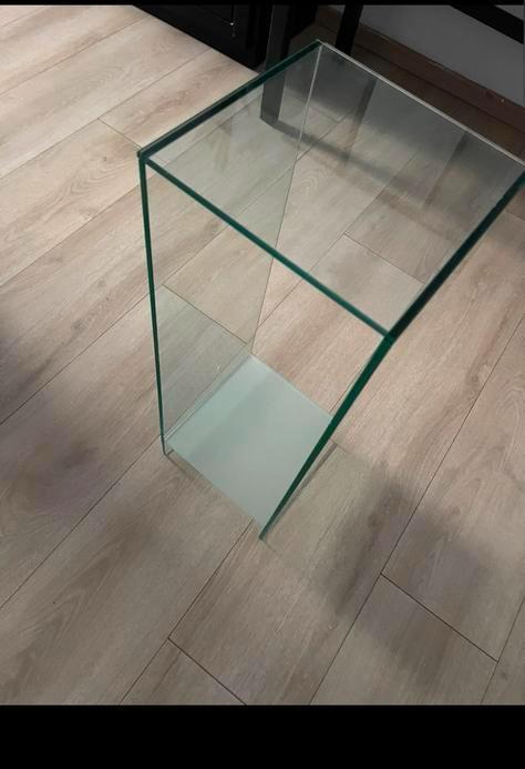 Moderne Glazen Bijzettafel / Sokkel, Huis en Inrichting, Tafels | Bijzettafels, Zo goed als nieuw, Glas, Ophalen