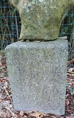 Arduinen zuil - massief - gebouchardeerd - zeldzaam tuinzuil, Ophalen, Steen, Gebruikt, Minder dan 60 cm