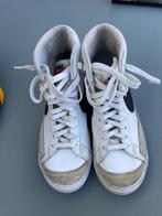 Nike sneakers maat 38, Enfants & Bébés, Vêtements enfant | Chaussures & Chaussettes, Enlèvement, Comme neuf