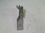 MOTORKAPSCHARNIER RECHTS Polo V (6R) (6R0823302A), Gebruikt, Volkswagen