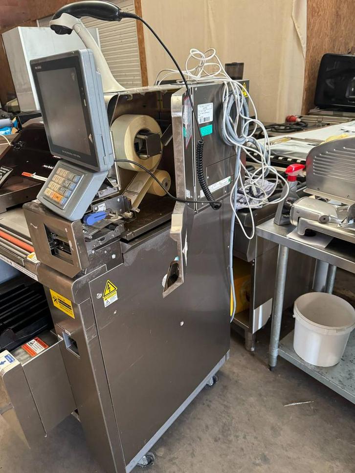 Avery Berkel WS25 – Industriële Weeg- en Etiketteermachine, Zakelijke goederen, Landbouw | Aardappelen, Groenten, Fruit en Vlees