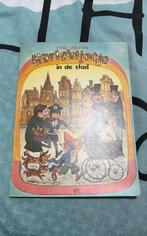 Harlekijntje in de stad 1977, Boeken, Ophalen of Verzenden, Gelezen