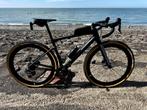 BMC URS One carbon Maat Medium - GEEN wielen, 28 inch, Gebruikt, Carbon, 10 tot 15 versnellingen