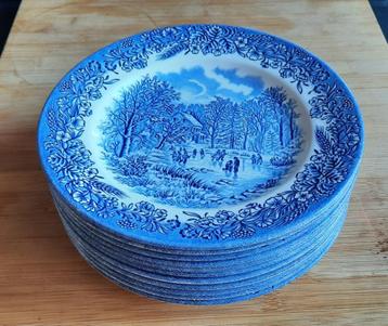 Faïence Anglaise Churchill , 11 assiettes 20 cms. beschikbaar voor biedingen