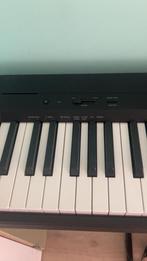 Yamaha P-145 B digitale piano met statief, Muziek en Instrumenten, Ophalen, Zo goed als nieuw, Piano