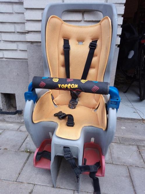 Topeak fietsstoeltje + bagagerek, Fietsen en Brommers, Fietsaccessoires | Fietsstoeltjes, Gebruikt, Ophalen