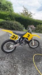 Suzuki rm 250, Fietsen en Brommers, Brommers | Crossbrommers, Ophalen, Zo goed als nieuw, Suzuki