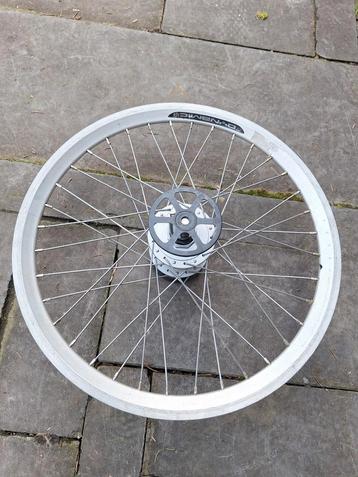 20" voorwiel met naafdynamo, Fietsen en Brommers, Fietsonderdelen, Ophalen, Nieuw