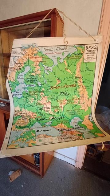 Cartes scolaires anciennes beschikbaar voor biedingen