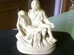 Beeldje “PIETA”., Antiek en Kunst, Ophalen of Verzenden