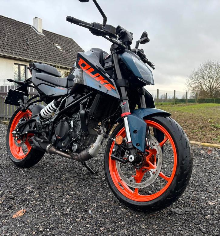 KTM 125 Duke-2024, Motos, Motos | KTM, Particulier, Autre, jusqu'à 11 kW, Permis Moto A1 minimum, ABS, Transmission par cardan