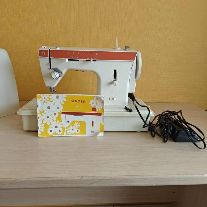 Singer Naaimachine 367, Hobby en Vrije tijd, Naaimachines en Toebehoren, Gebruikt, Naaimachine, Singer, Ophalen