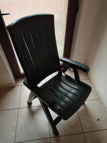 Tuinstoelen donkergroen beschikbaar voor biedingen