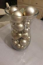 KERST glazen pot gevuld met kerstballen en lichtje, Diversen, Ophalen, Zo goed als nieuw