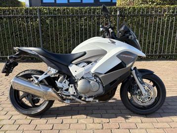 Honda VFR 800 Crossrunner beschikbaar voor biedingen