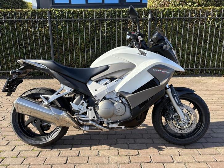 Honda VFR 800 Crossrunner, Motoren, Motoren | Honda, Bedrijf, Toermotor, meer dan 35 kW, 4 cilinders, Motorrijbewijs A, ABS, Ophalen